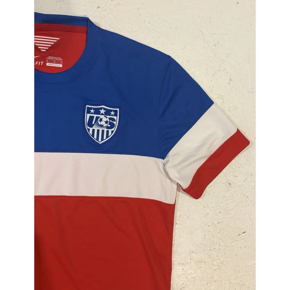2014 Nike Dri-FIT USMNT BOMB POP Football Soccer Jersey Size M 578026-657 USA